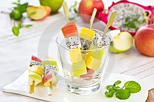 Fruits salad [Fruits salad skewer ]