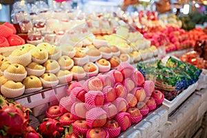 Fruits shelf