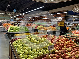 Fruits and vegetables of various colors in the supermarket