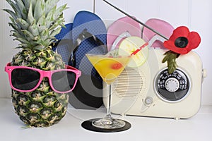 Fruity cocktail beach party arrangement