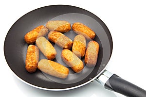 Fry croquettes