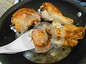 Frying Chicken in Nonstick Fying Pan