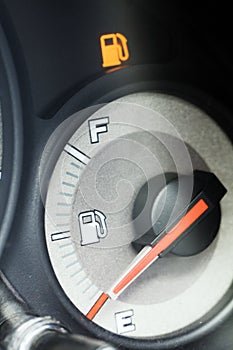 Fuel bulb in the car