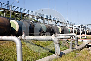 Fuel railway tanks