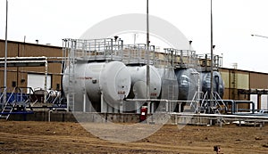 Fuel storage tank