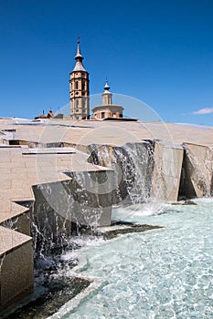 Fuente de la Hispanidad, Zaragoza, Spain photo