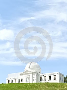 Fuertes Observatory studies the night sky photo