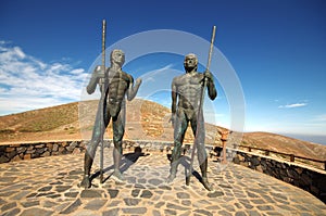 Fuerteventura - Bronze statues of two kings Ayose and Guise at t