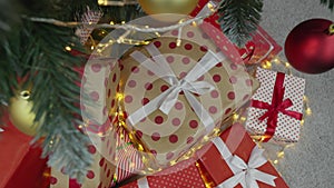 Full of anticipation: Christmas tree beauty and gifts create an atmosphere of relentless joy and fun. Decorative holiday