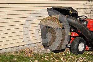 Full bagger mower