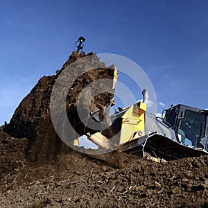 Full earth mover