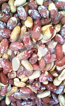 Abundance of peanuts