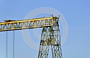 Full gantry crane photo