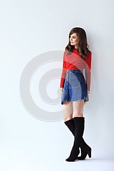 Full length fashion portrait of young beautiful woman in retro s