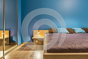 Functional bedroom in blue idea