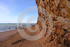 Fung Daeng Beach (Red Cliffs Beach) photo