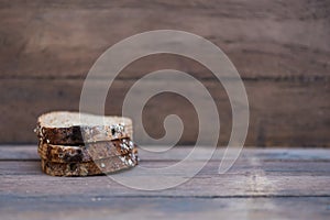 Fungus on expire bread