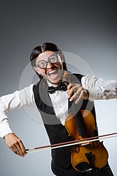 Funny fiddle violin player