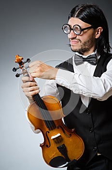 Funny fiddle violin player