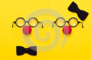 Funny glasses, red img