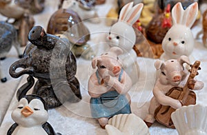 Funny porcelain figurines of animals for salt and pepper