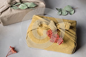 furoshiki packaging gift box with dried flowers