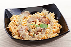 Fusili with mushrooms