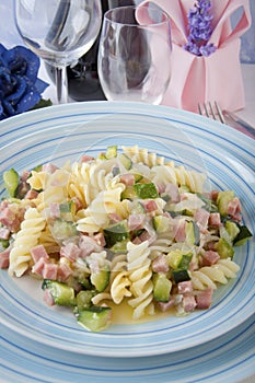 Fusilli with zucchini and ham