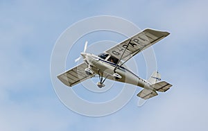 Ikarus C42 FB80 in flight