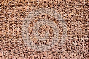 Gabion retaining wall