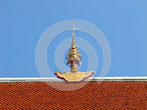 Gable apex on the temple roof