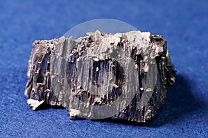 Gadolinium crystals, rare earth gadolinium metal