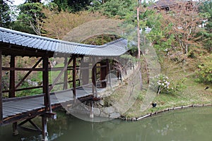 gallery and pond at the kodai-ji temple in kyoto (japan)