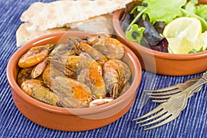 Gambas Pil Pil (Sizzling prawns)