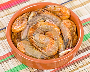 Gambas Pil Pil (Sizzling prawns)