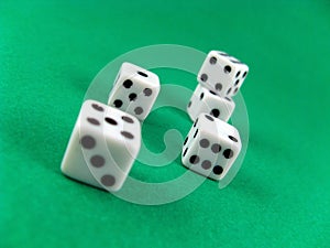 Gamble casino cubes