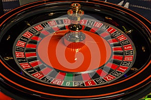 Gambling casino roulette table