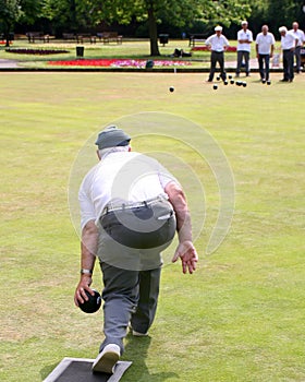 Game of bowls photo