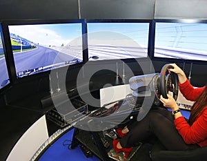 Game racing simulator