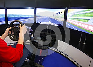 Game racing simulator