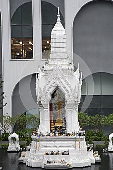 Ganesh in front of Central World plaza in Bangkok