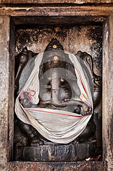 Ganesh statue in Hindu temple. Brihadishwarar Temple, Thanjavur, photo