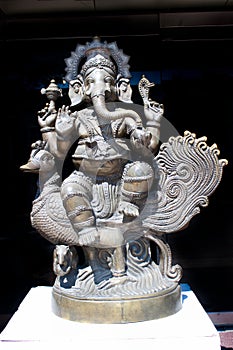 Ganesh statue in Madurai photo