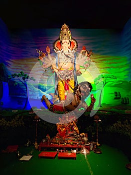 Ganesha - Parel cha Raja