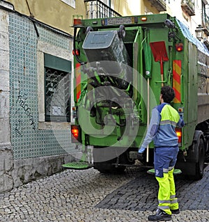 Garbage truck