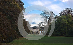 garden at autumn, castle and garden