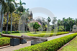 Garden and cannon in the Chhatrapati Shivaji Maharaj Vastu Sangrahalaya, formerly The Prince of Wales Museum,  the main museum in