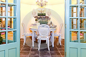 Garden dinning room