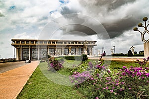 Garden of the Foundation for peace research in Yamoussoukro photo