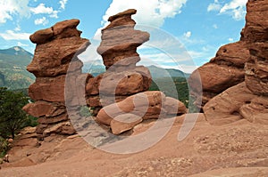 Garden of the Gods: Siamese Twins Formation